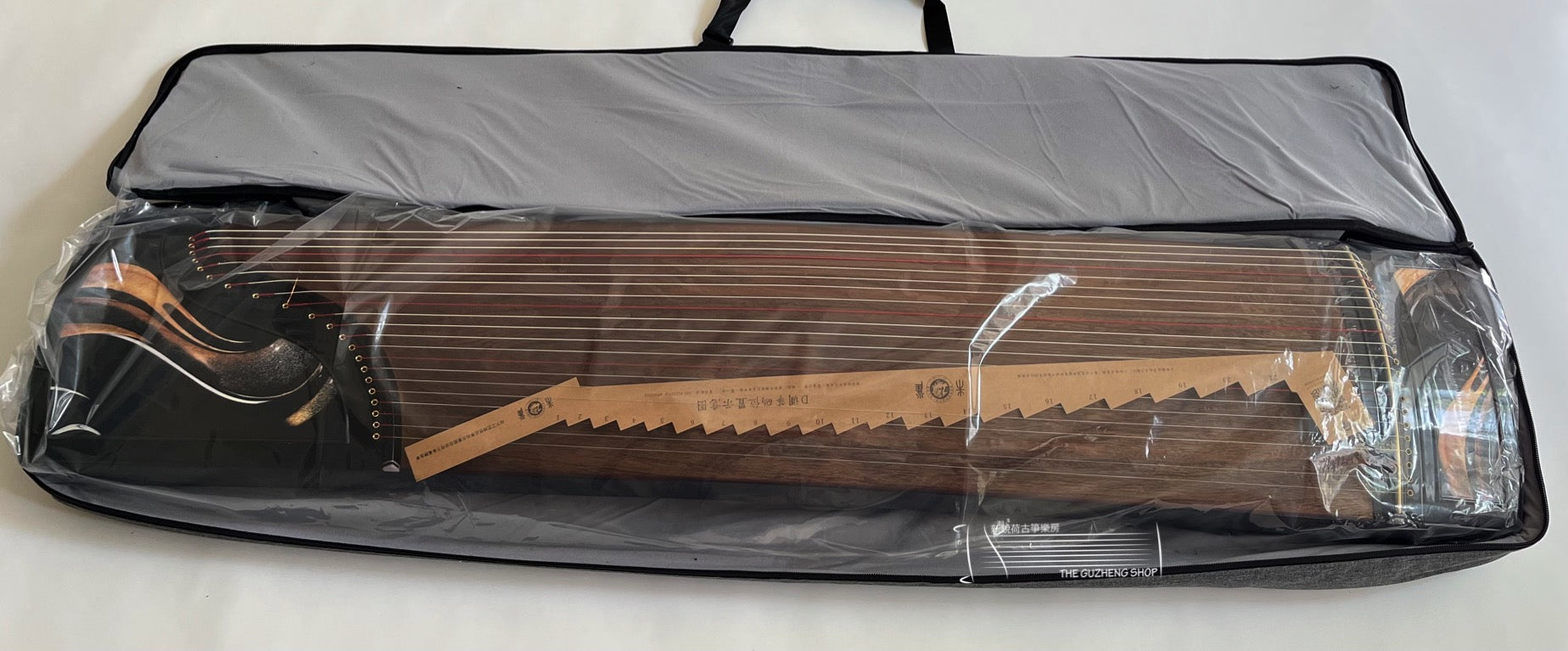 Zhuque (Scarlet Bird)  Guzheng "Colorful Wind" 朱雀牌古筝 "流风"