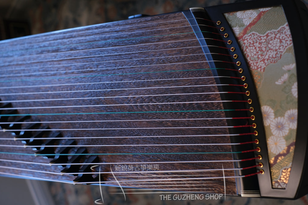 "Shangpin" Travel Size Guzheng 53" Premium Whole-Carved Travel Size Guzheng  尚品牌135cm挖箏級小古箏