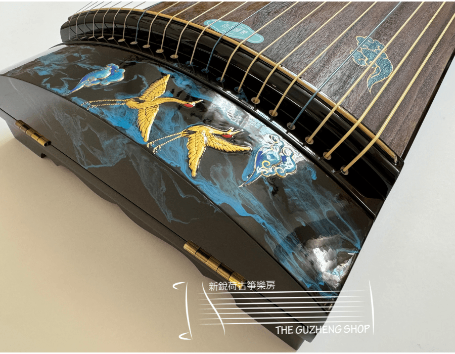 Painted Hai Tang Guo Yue “Small Liu Li" Guzheng 海棠國樂古箏 ”小琉璃“