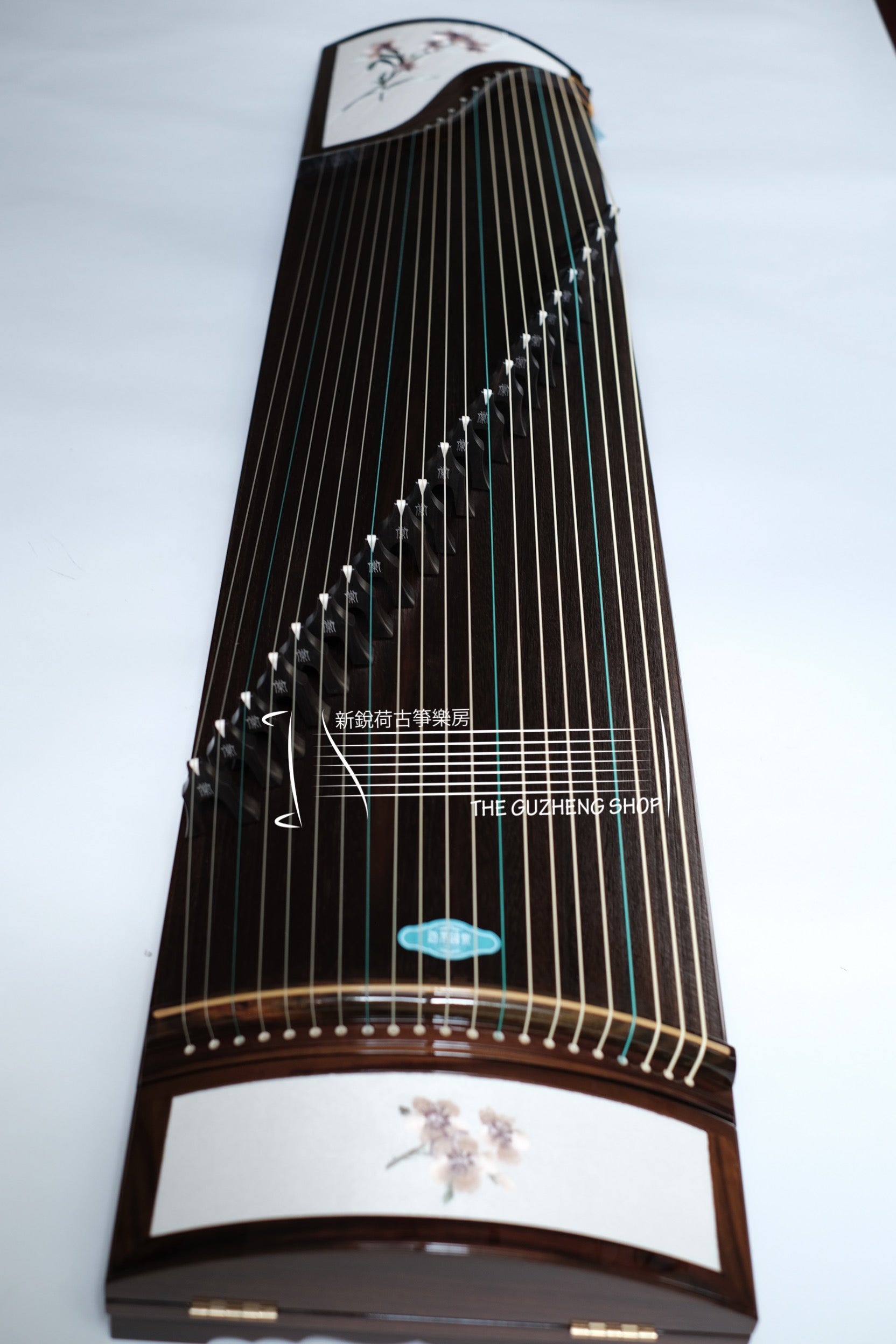 Hai Tang Guo Yue Guzheng "White Orchard" 海棠國樂古箏“幽蘭“