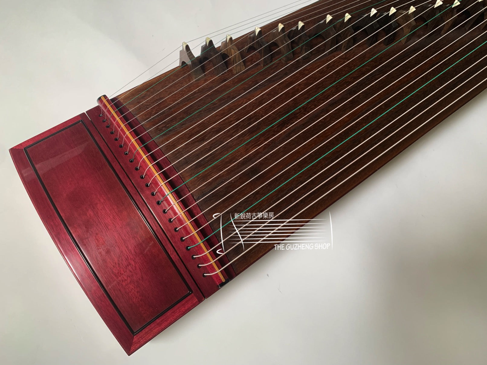 Violet Wood Guzheng "Qiang Wei Rose" By Xuan Zhong  炫中紫羅蘭木素面古箏“蔷薇”