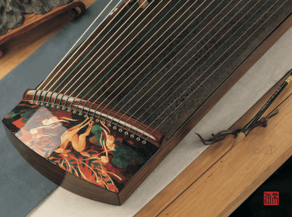 Hai Tang Guo Yue 53" Size Guzheng “Bai Lu" 海棠國樂135cm旅行小古箏 ”白鹿“