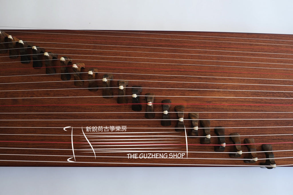 Zhuque (Scarlet Bird) "Mountain" Guzheng 朱雀牌古筝 "清風雅月"