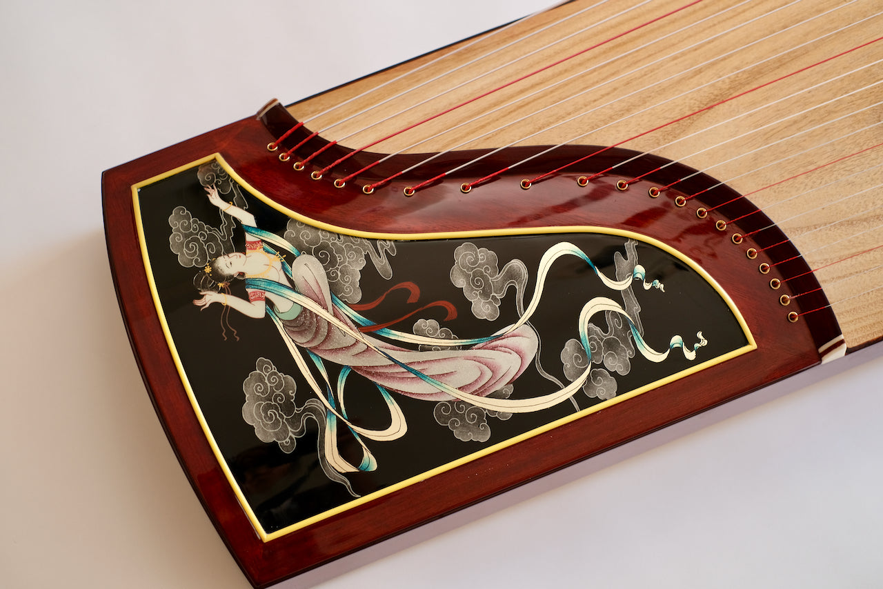 Zhuque Fairy Lady Guzheng (Light) 朱雀牌手工漆畫臻品古筝 "聞樂飛天"