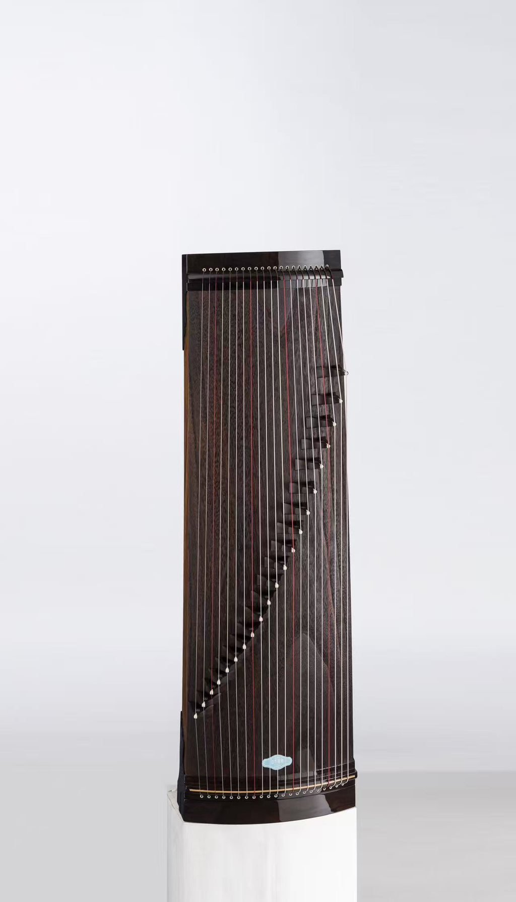 Hai Tang Guo Yue "Xi Luan" 43 inch Whole-Carved Travel-Size Guzheng 海棠國樂110cm整挖小旅行箏“栖峦”