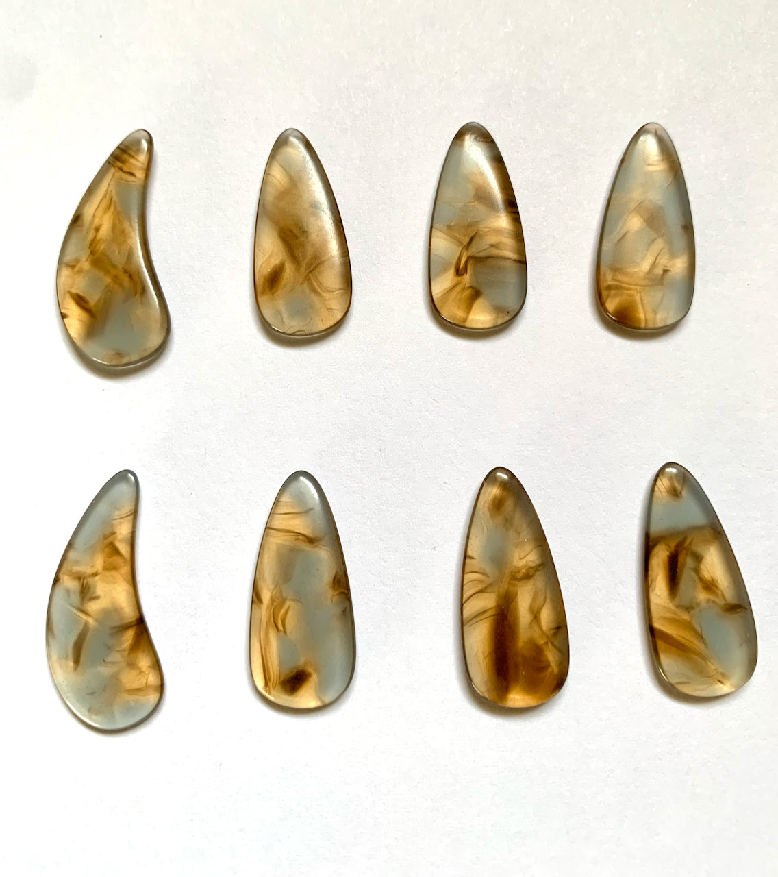 Colorful Guzheng Picks - Smooth and Medium Thick Multiple Color and Sizes 彩色中等厚度古箏指甲
