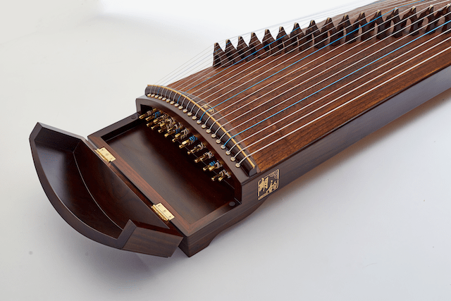 Langyun "Beautiful Youth" Full Size Guzheng 郎韻牌专业極品阔叶黄檀古筝 "锦瑟年华"