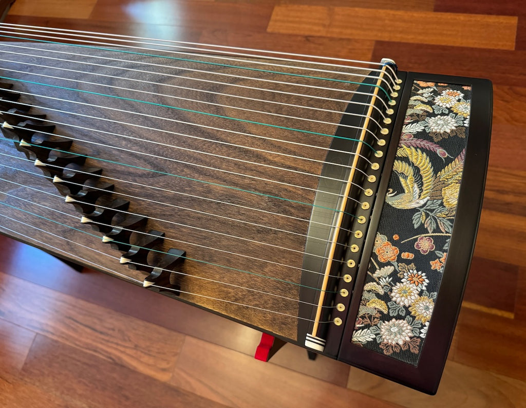 Langyun 51 Inch Guzheng "Phoenix"  郎韻 挖箏級小古箏 "凤栖梧桐“