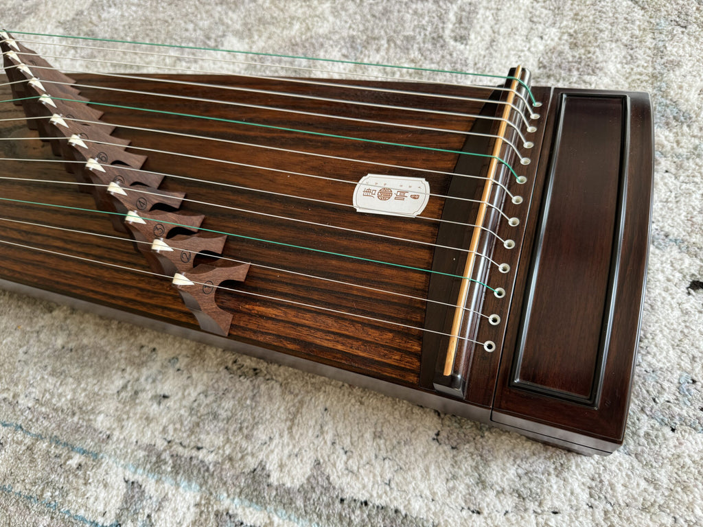 Tang-Xiang Mini Travel-Size Guzheng 13 Strings 88cm Long 唐响88厘米金丝柚木迷你古筝“唐小响”