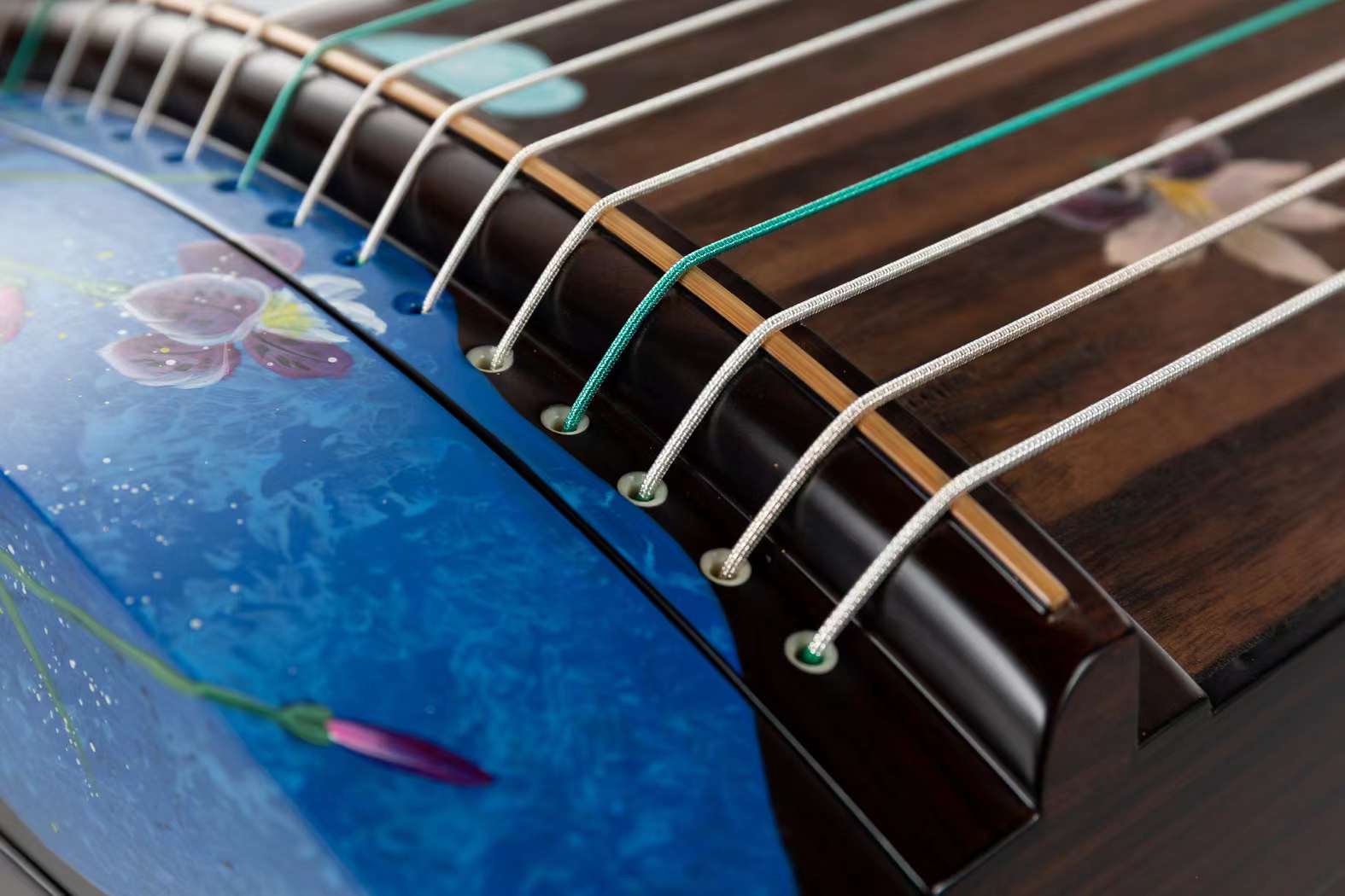 Hai Tang Guo Yue “Chang Xiang Si" 43" Travel-Size Guzheng  海棠國樂110cm手工漆畫旅行小古箏 ”长相思“