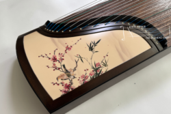 Full Size 21-String Guzheng JinYun Brand Model "Overjoyed" 21弦标准型古筝-金韵古筝“喜上眉梢”