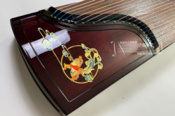Concert Grade Rosewood Guzheng Jin Yun Brand Model "Phoenix Flying In Sky" 阔叶黄檀金韵古筝“凤凰于飞”